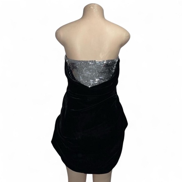 Oscar de la Renta black strapless draped velvet and sequin top / minidress - Picture 3 of 14
